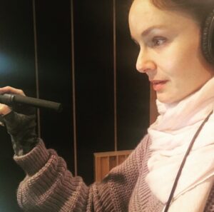 Sarah Wayne Callies Instagram - the #AmbieAwards nominated Aftershock for best indie pod today! 
.
🎂 🎊 💃🏽 to the whole team including our brilliant producers Jeff Schmidt, Mark Ramsey, Patrick Carman & co-conspirator turned dear friend Ben Haber. 
.
the cast i’ve gushed about already but i am so grateful all over for your participation & special 👏🏾 to @dkharbour for your nomination as best male actor. 
.
and - duh - thank you to all the 👂 who joined us in Podland.  love you dogs. 
.
#aftershockpodcast