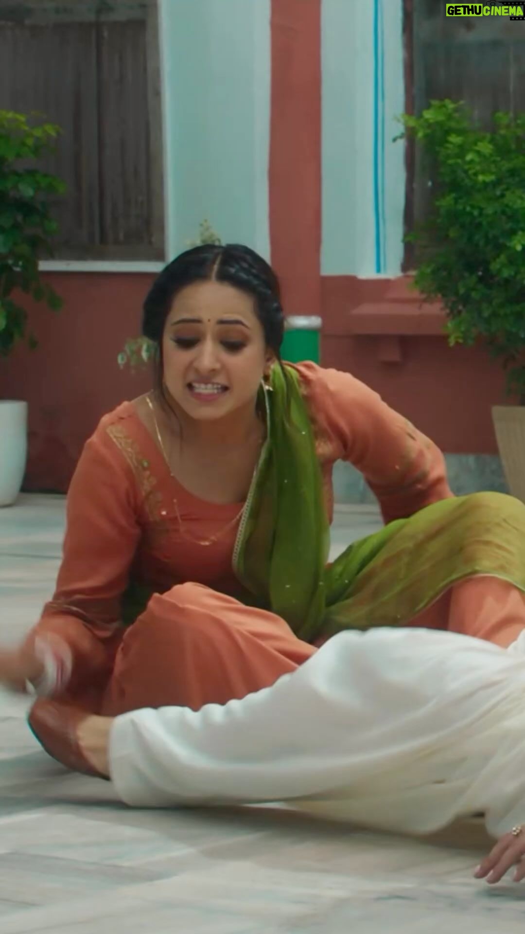 Sargun Mehta Instagram - Haaye booh😀 JATT NUU CHUDAIL TAKRI 🤩 15th march