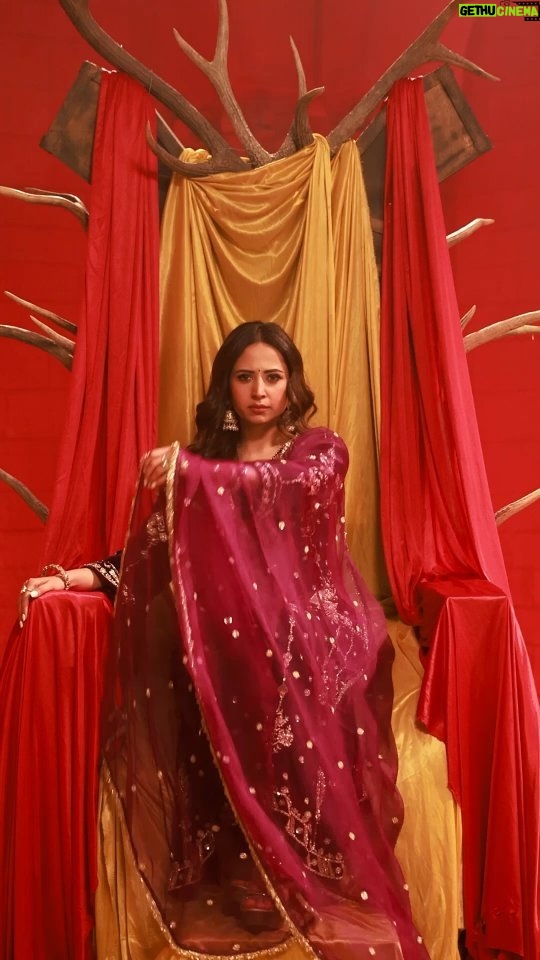 Sargun Mehta Instagram - Mhine vich nabbe nabbe dil toddi 💔💔 #nabbenabbe #jattnuuchudailtakri #15thmarch