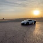 Sascha Burci Instagram – Se non potete volare, correte.
Se non potete correre, camminate.
Se non potete camminare, strisciate.
Ma in ogni caso, continuate a muovervi.
Io ora, posso driftare!! 😍 Dubai –  دبى