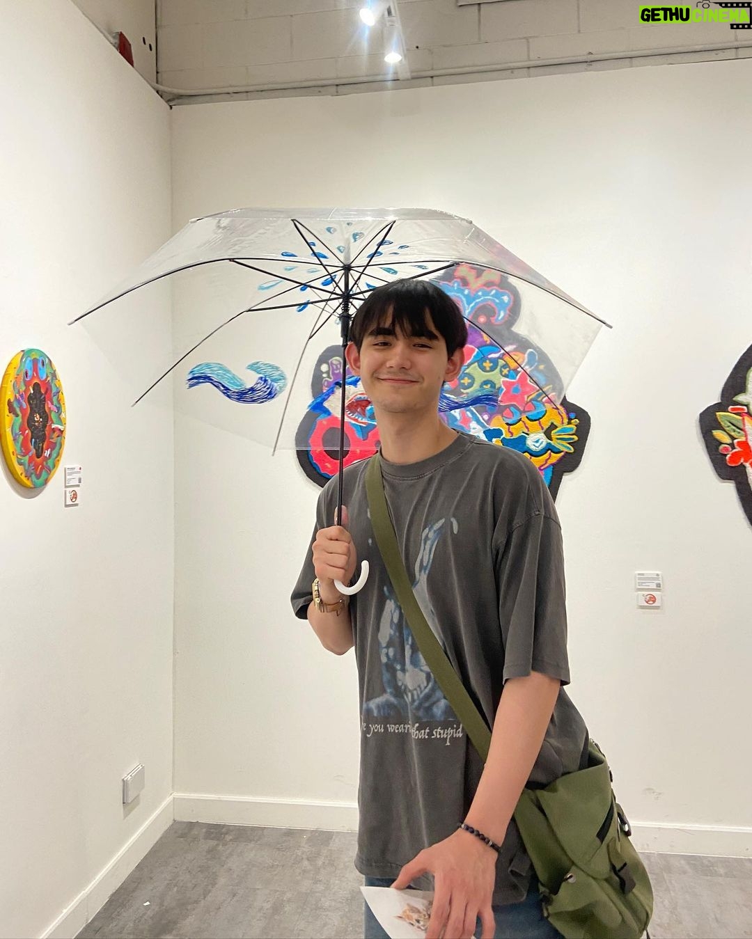 Sattabut Laedeke Instagram - ฉลามน่ะชอบงับคุณ🦈