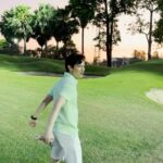 Sattaphong Phiangphor Instagram - Nite Nite Golf🌙 #summitwindmillgolfclub Summit Windmill Golf Club