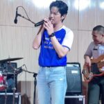 Sattaphong Phiangphor Instagram - วันนี้มาร้องเพลง ทำไมไม่ห้าม กับน้องๆวง LYRE BAND จากโรงเรียนดุริยางค์ทหารบก ติดตามเต็มๆได้ในรายการ Music School นะครับ #Taostp #ทำไมไม่ห้าม #kingpowerthaipowerพลังคนไทย #musicschool