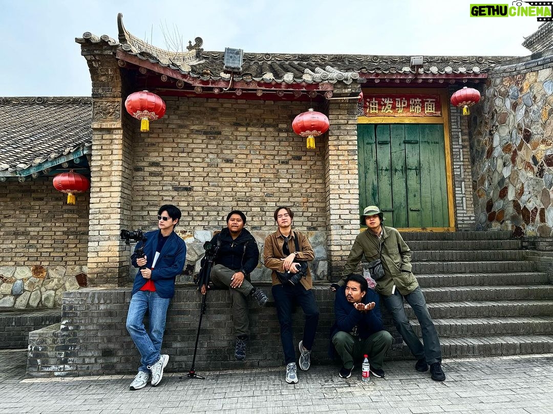 Sattaphong Phiangphor Instagram - 5หนุ่ม The first ultimate เที่ยวสุดโลก in China🇨🇳 #Taostp #xian