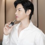 Sattaphong Phiangphor Instagram – เรื่องผิวแข็งแรงเต๋ายกให้ Advanced Génifique Serum เซรั่มอันดับ 1 จากลังโคมที่มาพร้อมกับเทคโนโลยีอันล้ำหน้าด้วย Microbiome Technology ที่ช่วยให้ผิวดูแข็งแรง อ่อนเยาว์ เปล่งปลัง และสุขภาพดีอย่างเห็นได้ชัด 🤍

#TestedForLife #MyNo1กู้ผิว #LancomeGenifique #LancomeThailand