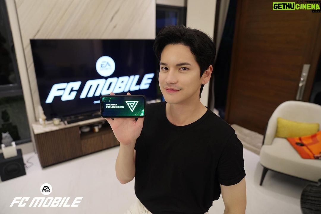 Sattaphong Phiangphor Instagram - มาเตือนคร้าบบ ทำกิจกรรมยังคร้าบ @peckprem ใครยังไม่ทำรีบมา ร่วมกิจกรรมผู้ก่อตั้ง Founders จากเกม FIFA Mobile สู่ FC Mobile โอนข้อมูลพร้อมรับรางวัลเพียบ ตั้งแต่วันนี้ถึง 25 ก.ย. เท่านั้นนะครับ มาร่วมกิจกรรมผู้ก่อตั้ง https://fcmobile.sng.link/An1ol/p8ch/xj2x #FoundersTH #FCMobile #FIFAMobile