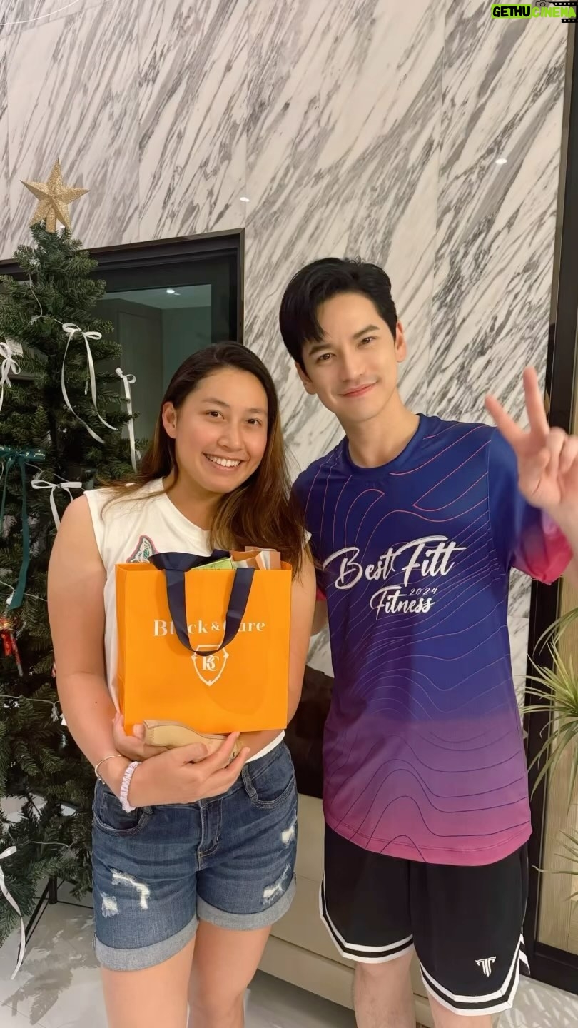 Sattaphong Phiangphor Instagram - โปรจีนมาเที่ยวบ้าน เราก็ภูมิใจนำเสนอห้องน้องแมวเลยสิครับ55 ปล. แผ่นแปะกันแดดหมดเมื่อไหร่เดินไปส่งถึงบ้านเลยนะคร้บ ขอให้หายเจ็บไวๆนะครับ น้องจีนบอกเป็นแฟนคลับสุภาพบุรุษสุดซอยด้วย ดีจาย😍