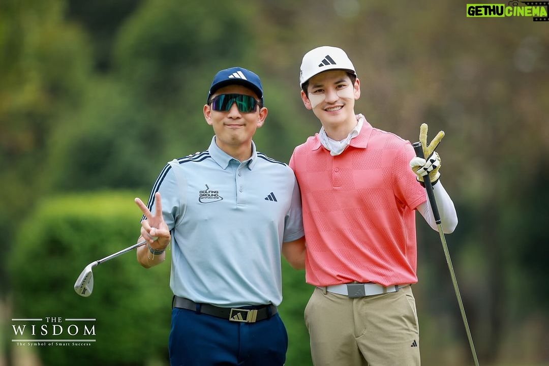 Sattaphong Phiangphor Instagram - ตามรอยโปร ในงาน The Wisdom ขอขอบคุณ Adidas GolfThailand ที่เชิญเต๋ามาร่วมเล่นในงานนี้นะครับงานสนุกมากๆสนามยากมากสมกับเป็นสนามระดับเวิลด์คลาสจริงๆ #adidasgolf #adidasgolfthailand #THEWISDOMGOLF #KBANKTHEWISDOM #ติดกอล์ฟ สนามกอล์ฟ สยามคันทรีคลับ โอลด์คอร์ส อำเภอบางละมุง จังหวัดชลบุรี