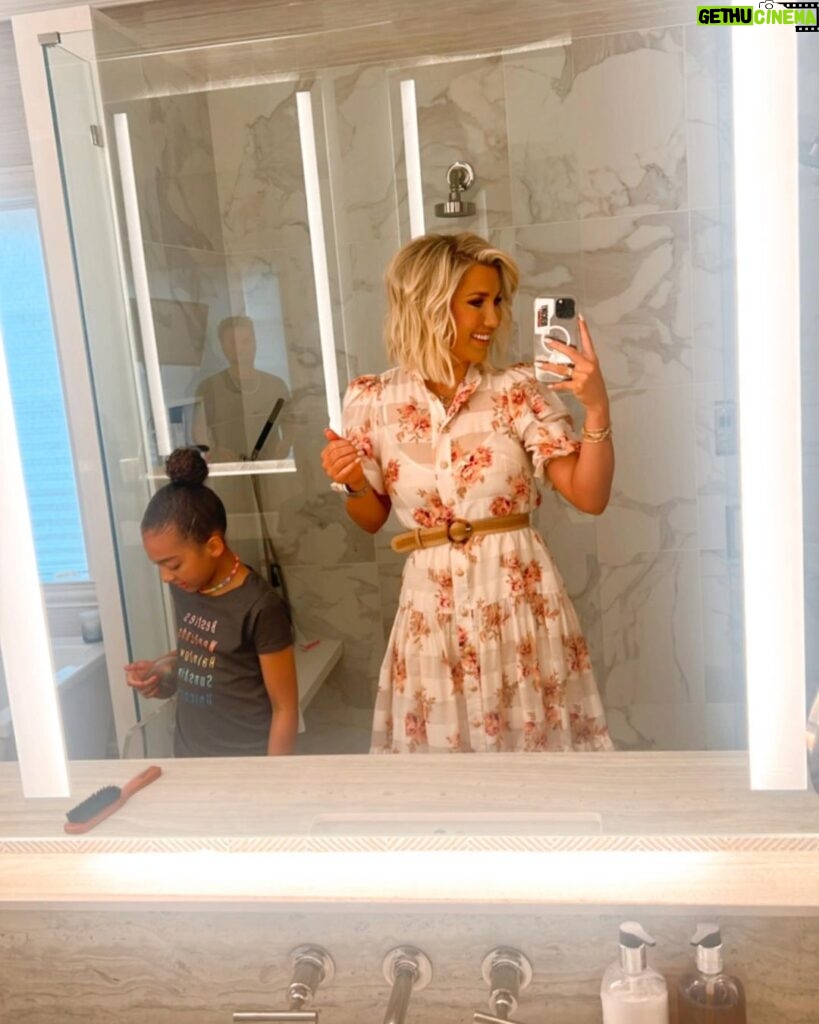 Savannah Chrisley Instagram - I have time for everything I had time for before. I just have two added amazing angels in my life. ••• LOL at me for thinking I have time for anyone but these two angels 🤣❤