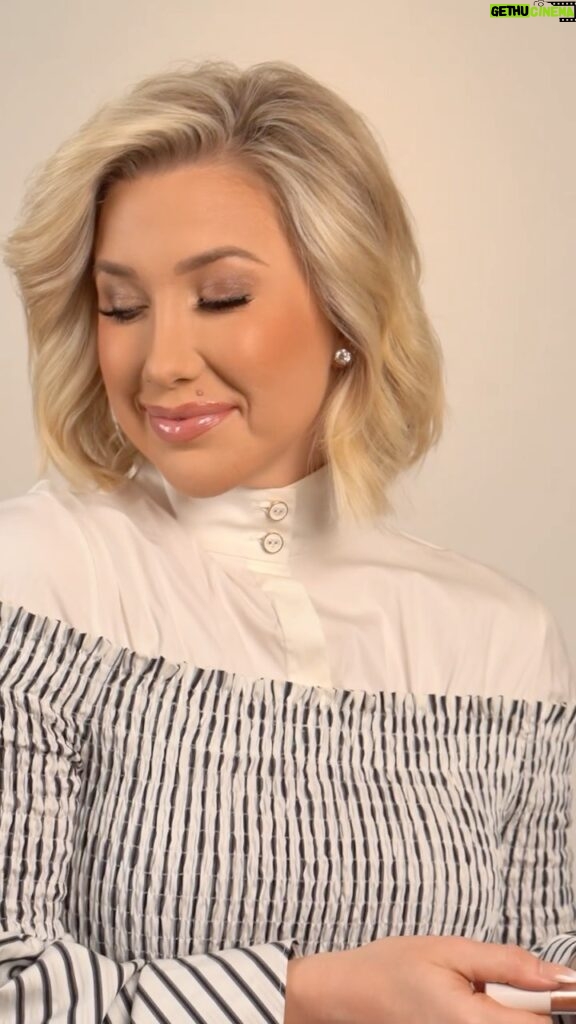 Savannah Chrisley Instagram - IT IS BACK!! The Nashville Nights lip kit has sold out time and time again - so we came out with a whole collection!! Absolutely OBSESSED!! ••• Shop the Nashville Nights collection NOW!