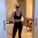 Savannah Chrisley Instagram - I mean… find a chick who can do both 🤪 #glowup •••• @resortsworldlv is HEAVEN