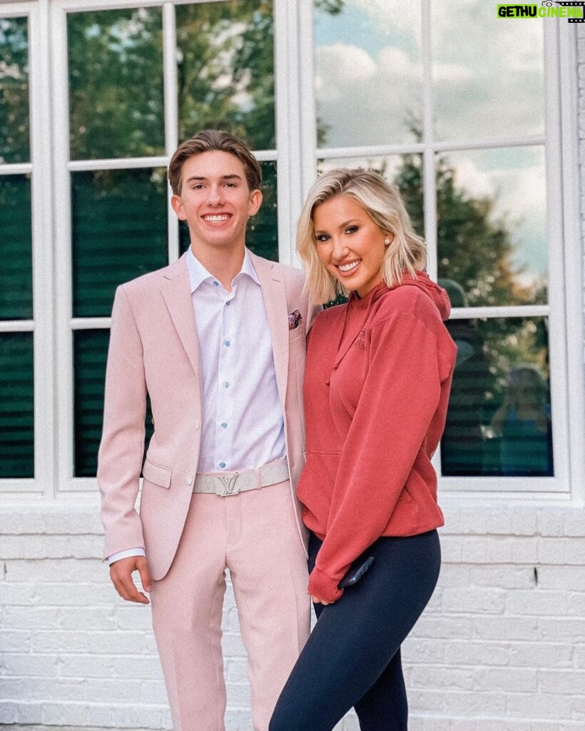 Savannah Chrisley Instagram - My forever bestfriend @graysonchrisley is on todays episode of @unlockedwithsavannah ❤😭 I am so blessed to call you my brother! Go listen for all the laughter and tears! Lol! We’ve got one opinionated Chrisley….WHO WOULD HAVE THOUGHT! ••• Go listen on your podcast app, apple, Spotify, Amazon, OR watch on YouTube!