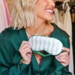 Savannah Chrisley Instagram - I am having the best time meeting you guys and getting to show you @sassybysavannah at H. Audrey! I’ll be here until 6:00 tonight, so come on by 🥰 #sassybysavannah #savannahchrisley #staysassy #chrisley #popupshop #sassypopup #growingupchrisley #chrisleyknowsbest #chrisleyconfessions