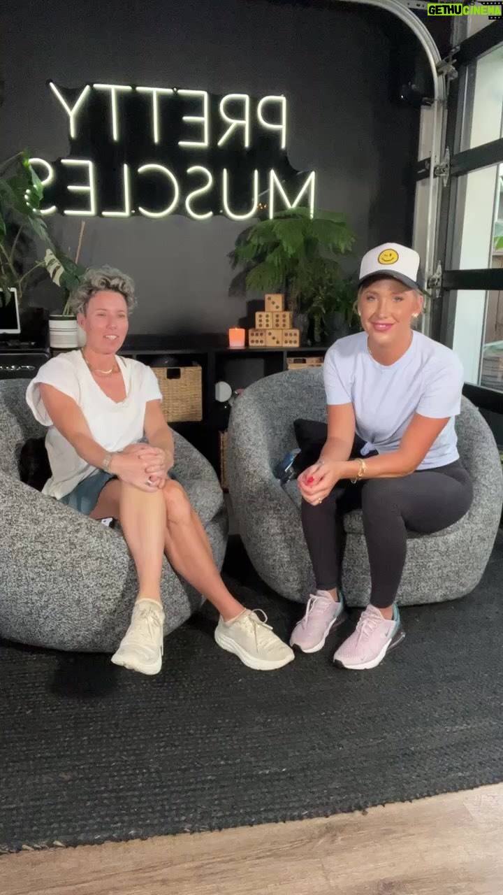Savannah Chrisley Instagram - AUGUST 15TH πππΌ I canβt wait for you guys to experience the pretty muscles challenge with me! @erinoprea and I talk about all things from diet/meal plan, workout, etc! β’β’β’ Head to the link in my bio to sign up for the challenge and do it with us!! #fitness #fitnessjourney