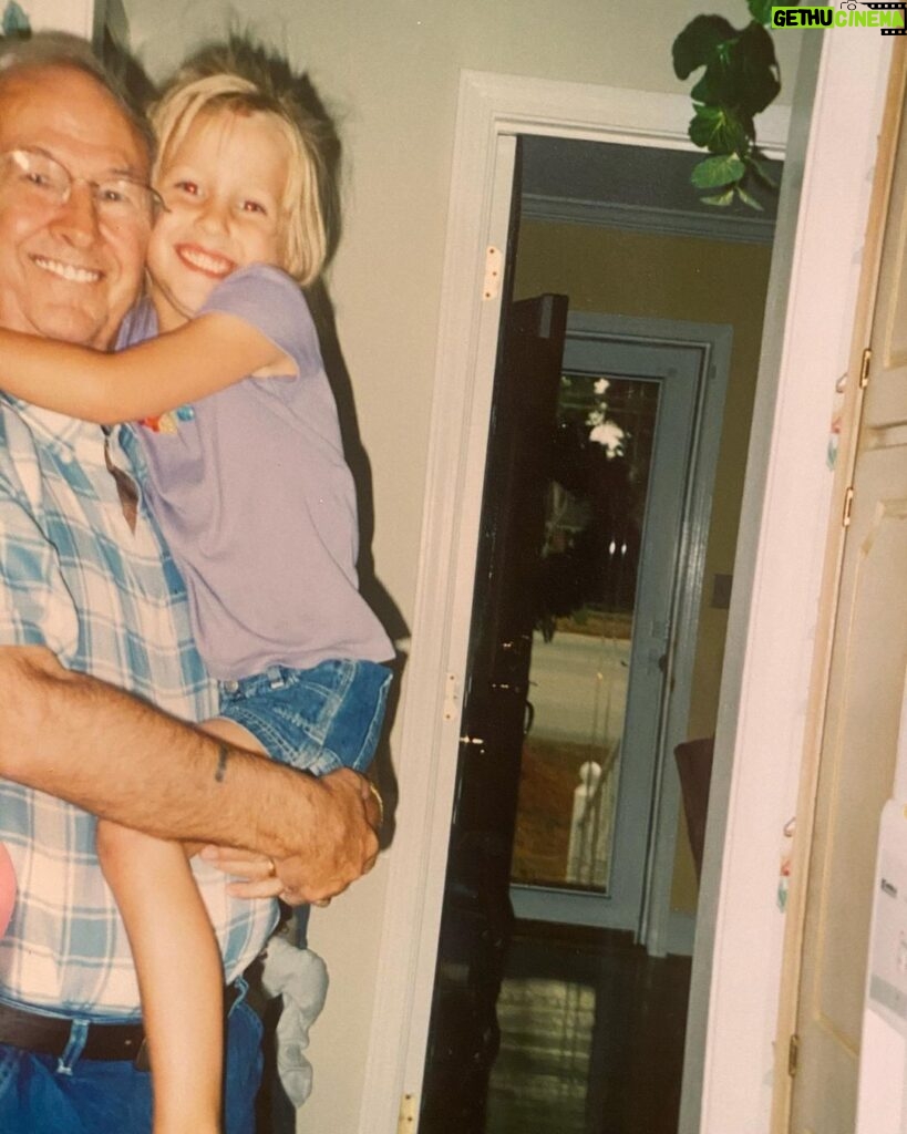 Savannah Chrisley Instagram - Today, marks 10 years without you Papa ❤️ Recently, I have felt your presence more than ever! Thank you for all the little signs…my mind still talks to you…my heart still looks for you…my soul knows you’re at peace… but I’m still missing you like crazy! Wish we had one more Golden Corral date…or one more run out of gas moment 😂🤪 GOSH I MISS THOSE HUGS! 😭 today is hitting harder than usual… #iloveyou
