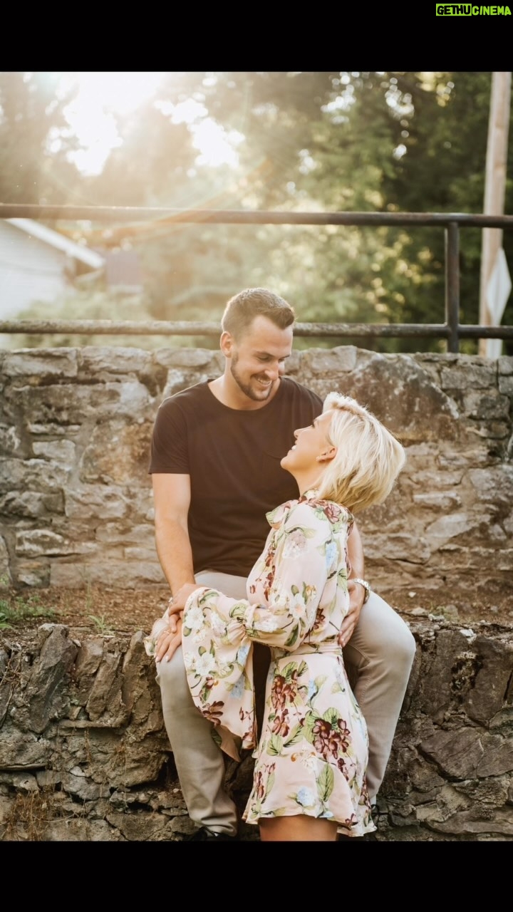 Savannah Chrisley Instagram - Little did I know that this time last year would be the last time we would sing “Happy Birthday” to you… but BOY AM I HAPPY THAT I GOT TO HAVE THE LAST ONE WITH YOU😭 I so badly wish I was making you a carrot cake right about now… I can’t stop replaying all the memories through my mind. I would joke about how old you were and I’m pretty sure I’ve called you 30 since you were 25 🤣 Gosh… I miss you. I feel you all around me… I see all the signs. We may have been broken up but I never stopped loving you. Part of me always thought that maybe we would’ve found our way back… but who knows. I so badly wish we were celebrating 30! I wish I could’ve seen you be one hell of a dad! You always wanted that… this one hurts. What I wouldn’t do for that smile and an “I love you kid..” right about now ❤️ HAPPY HEAVENLY BIRTHDAY MY SWEET ANGEL 👼🏽