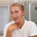 Savannah Chrisley Instagram - Just The Thing Of Beauty 💋😏 @sassybysavannah ••• If you don’t love on your lips then you can expect someone else too 😏😉 #lovethemwell #staysassy
