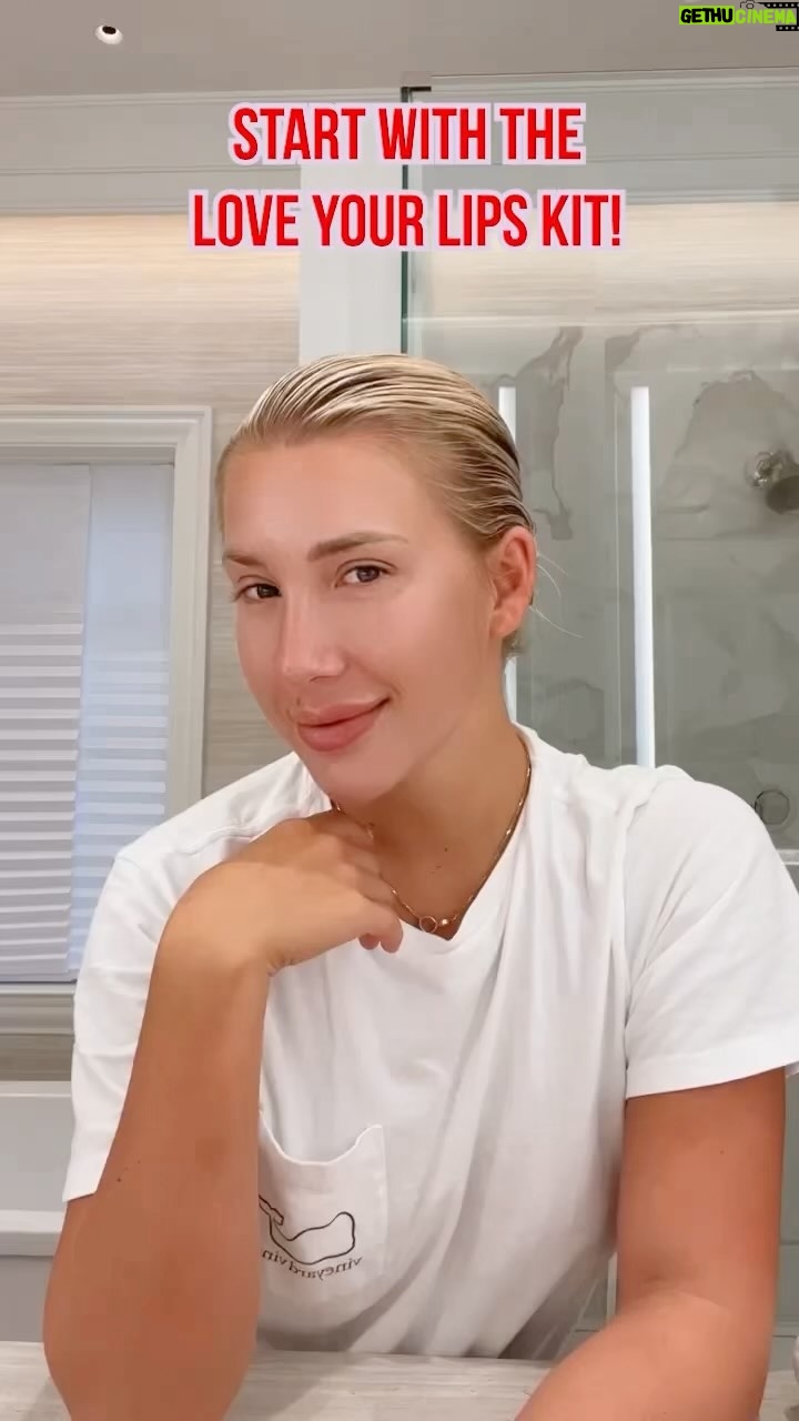 Savannah Chrisley Instagram - Just The Thing Of Beauty ππ @sassybysavannah β’β’β’ If you donβt love on your lips then you can expect someone else too ππ #lovethemwell #staysassy