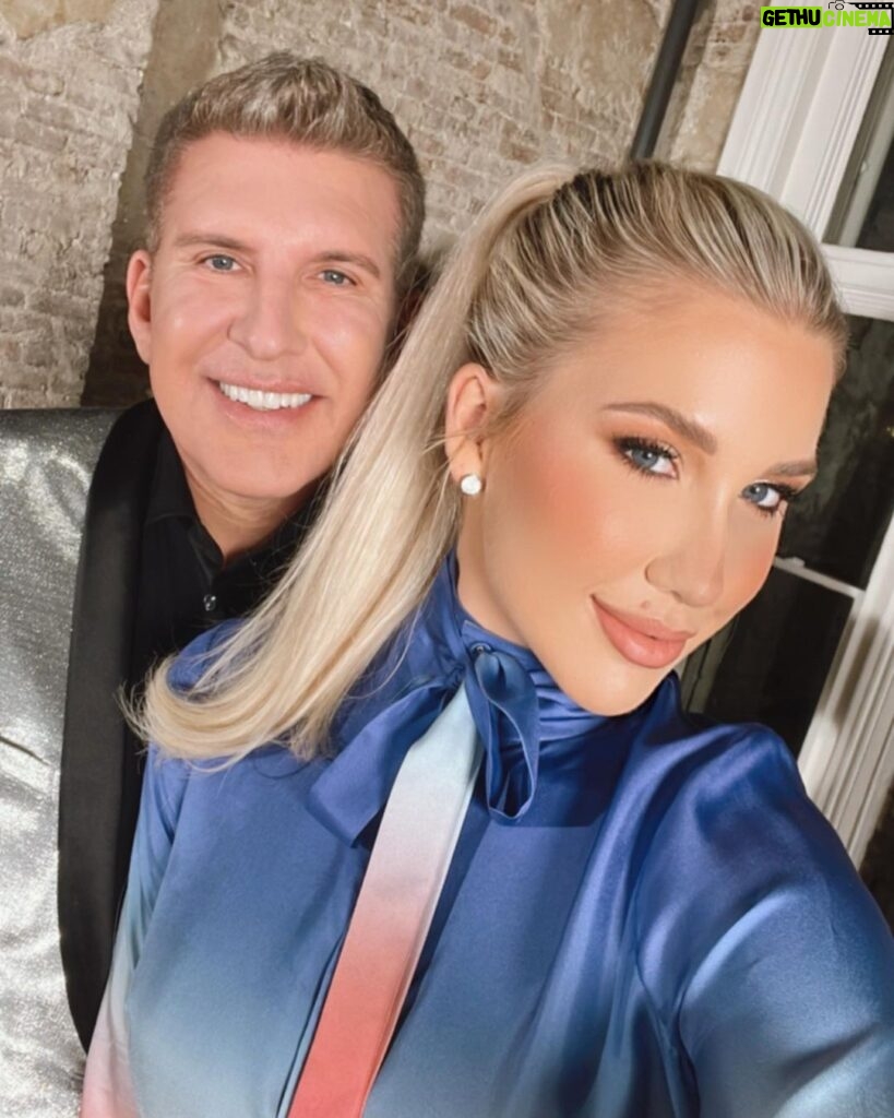 Savannah Chrisley Instagram - HAPPY BIRTHDAY to Americas favorite dad and my best friend! 🥺 You did it dad! Another trip around the sun! You are the strongest, most loving, God fearing man that I know. Thank you for always showing up…thank you for being the best dad…and thank you for showing me how a man should lead his family. I love you more than life itself! You are one of one! I thank God every single day for allowing me to be your daughter! ❤ @toddchrisley