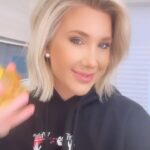 Savannah Chrisley Instagram - These perfumes have me feelin myself over here 💁🏼‍♀️ ohhh and we LOVE a good sale! @sassybysavannah fragrances are 20% off this week!! Ends 2/27 ❤️