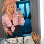 Savannah Chrisley Instagram - What an experience 😍 @sadiejameshatco is not only the sweetest human being ever… but INSANELY talented!! Thank you for making me the hats of my dreams 🥰❤️ •••• If you could design your hat what story would it tell?