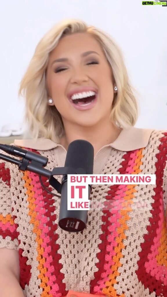 Savannah Chrisley Instagram - You gotta be ready for ANYTHING in Hollywood! Our first time production assistant (and future comedian) gets her big break after a guest no call no shows. LADIES AND GENTLEMEN, HANNAH JONES. @jazz_hanzz Who votes for “Sexy Annie” on Broadway? Raise your hand! 🤚 The Cast Collective