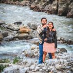 Sayali Sanjeev Instagram - A beautiful LOVE SONG फुलपाखरू coming out tomorrow at 7pm. We hope you love this झगामगा Pair! #oleaaleon5jan #फुलपाखरू Uttarakhand
