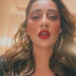 Sayantika Banerjee Instagram - #withlovesayantika #trending #loveya #punjabi #lipsync #actor #sayantikabanerjee #sayantikabanerjeeofficial @diljitdosanjh