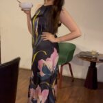 Sayyeshaa Saigal Instagram - Hungry?? I was eating Thai curry and rice! Yum yum! ❤️ #food#nomnom#hungry#thaicurry#instagram#reels#random#love#dinner#instagood