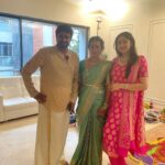 Sayyeshaa Saigal Instagram - So happy for Vijay Anna and Aishwarya on their new home! ❤️🧿 @shhaheen @aryaoffl @arianajofficial #newhome#brother#love#housewarming#family#home#instagram#instadaily#desigirl#makingmemories