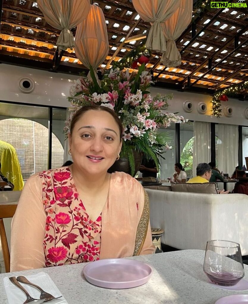 Sayyeshaa Saigal Instagram - Happy Birthday to my soulmate, best friend, lifeline and mommy! Can’t imagine a day of my life without you! Thank you for being you! So proud to be your daughter! The best mama, nani, woman ever born! Love you to the moon and back! ❤️❤️❤️❤️❤️😍😍😍🎂🎂🎂🎂 @shhaheen