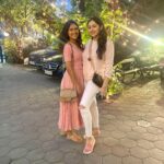 Sayyeshaa Saigal Instagram - Ending the year with a coffee date with my lovely girl! ❤️ @vedikamees 🤗 #friends#happynewyear#2023#instagood#love#goodtimes#makingmemories#cafe
