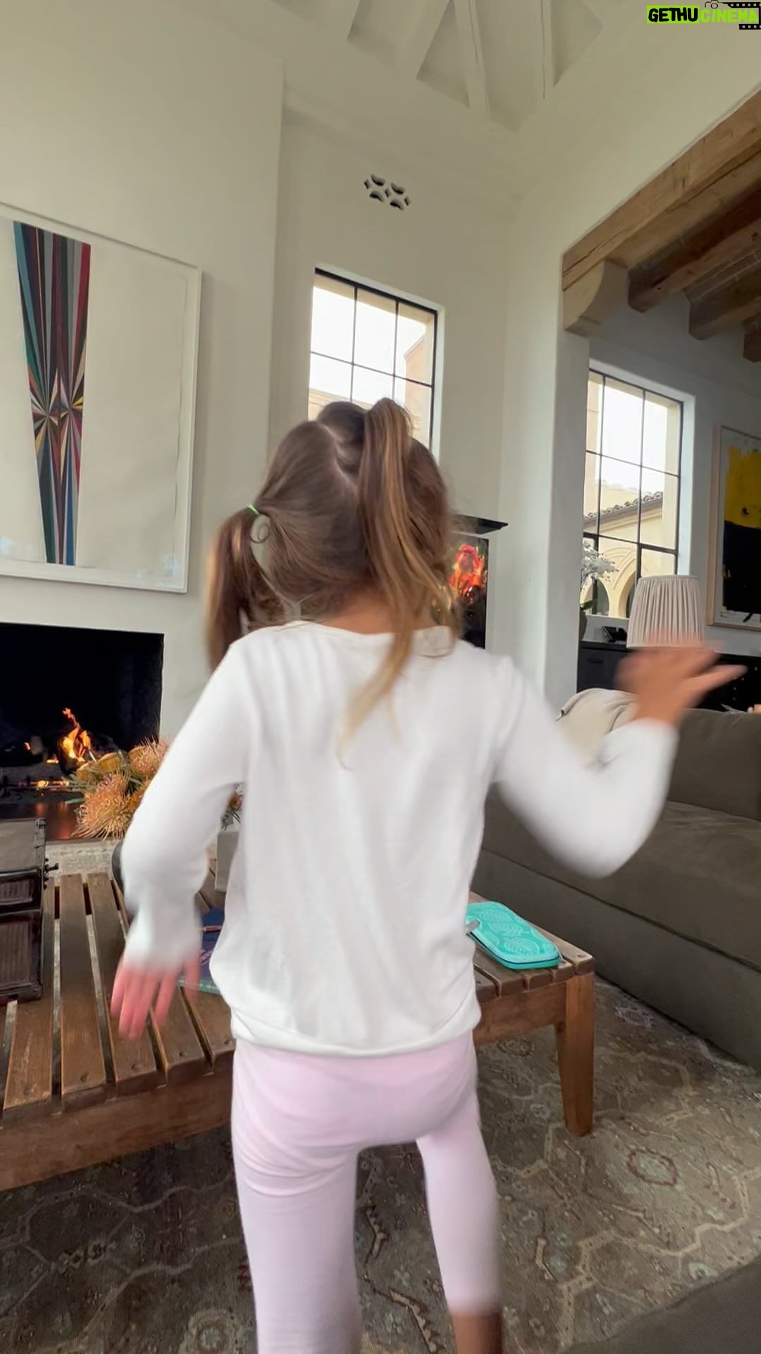 Scooter Braun Instagram - Going into 2024 with Hart’s energy 😂 🥰😍❤️❤️❤️