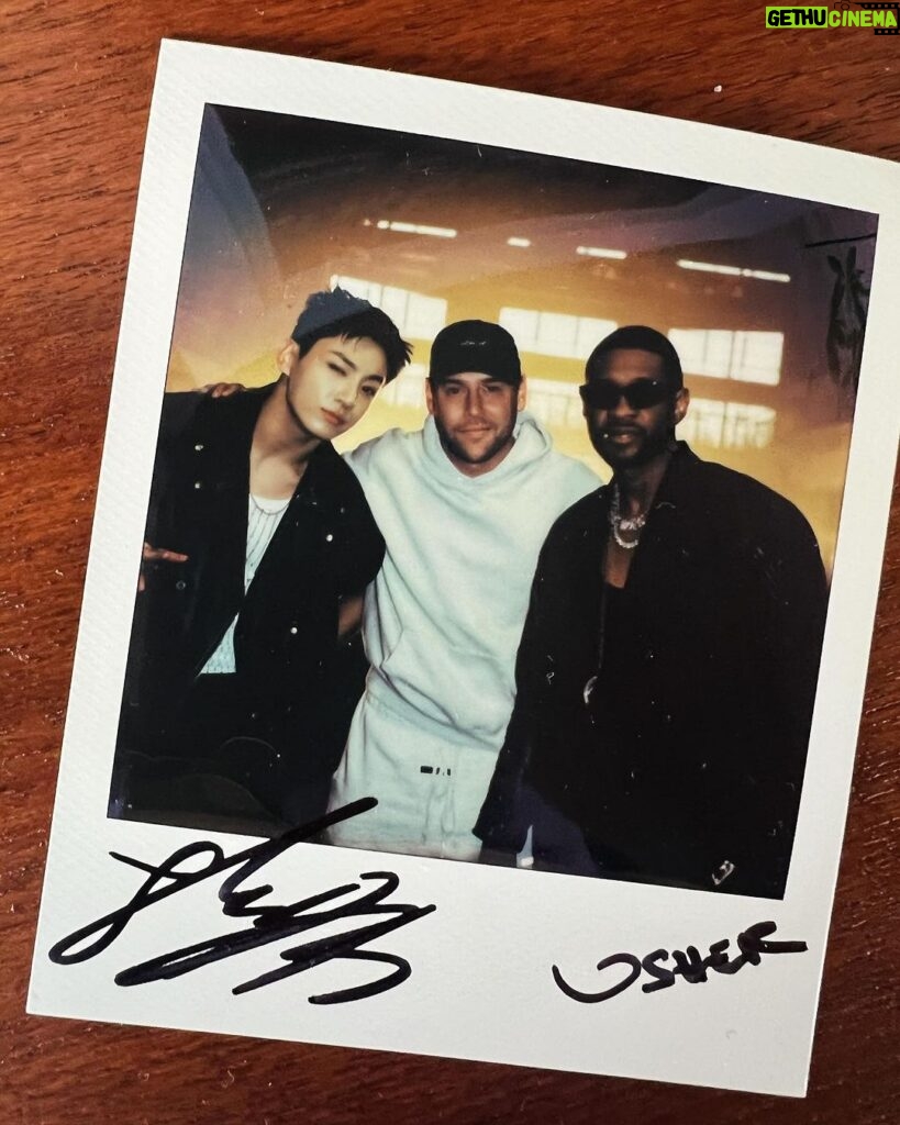 Scooter Braun Instagram - “Standing Next To You” remix with @usher music video out now! This video is iconic!! Proud of this one. #jungkook @usher #hybefamily