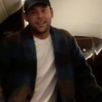 Scooter Braun Instagram - When @davidappleton makes you drop @usher songs in the Obama voice 😂 🤦🏻‍♂️ #myway #daddyshome