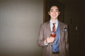 Sean Kaufman Instagram - My mom wanted me to post.

Stylist: @718blonde 
Makeup: Erin Anderson
Friends: Paid Actors