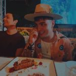 Sebastián Villalobos Instagram – Y LOS CUMPLÍ MUY FELIZ ☁️🩷✨🥳 tan agradecido con todos sus mensajes de cumpleaños y todo el amor que le han dado a #genuino ! quise en mi cumpleaños regalarles una parte de mí en forma de álbum, así que gracias también por todo el feedback.. leer sus comentarios sobre las canciones ha sido una actividad súper interesante! Gracias a cada persona que se con un mensaje, un gesto o simplemente con su energía.. influyó en que haya sido el día que fue! A mí no me gusta cumplir años (razón por la cual nunca organizo fiestas y así), pero este cumpleaños me gustó, por lo que les agradezco a todos los que hicieron que así fuera! ✨☁️👀 sigan escuchando el álbum completo que por ahí vienen los videosssss ✌🏼🎥! 28 BIEN VIVIDOS Y LA CELEBRACIÓN ITALIANA ME ESTÁ HACIENDO DAR COMO GANAS 🇮🇹 !!! 🥰 Bogotá D.C, Colombia