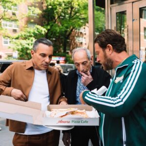 Sebastian Maniscalco Instagram - @barstoolsports One Bite Pizza Review in NYC with @stoolpresidente and @aboutmyfather. What’s your favorite pizza spot?

📷 @johanyjutras