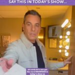Sebastian Maniscalco Instagram - Effortlessly Done✅ @sebastiancomedy #sebastianmaniscalco #christmas #comedy