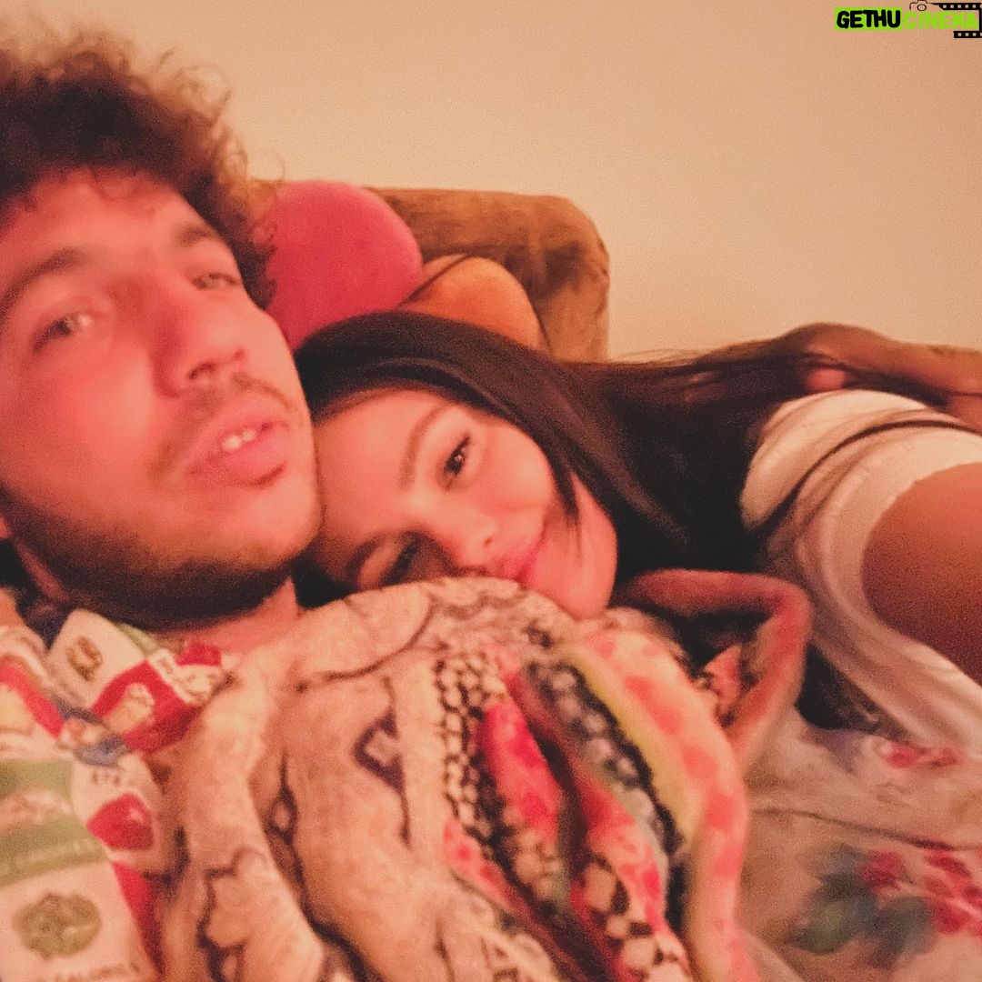 Selena Gomez Instagram - Happy birthday baby! Your emotional endurance, positive disposition, unbelievable talent (that blows me away), undeniable humor and loving, kind heart absolutely kill me. I love you @itsbennyblanco 🎂🥹