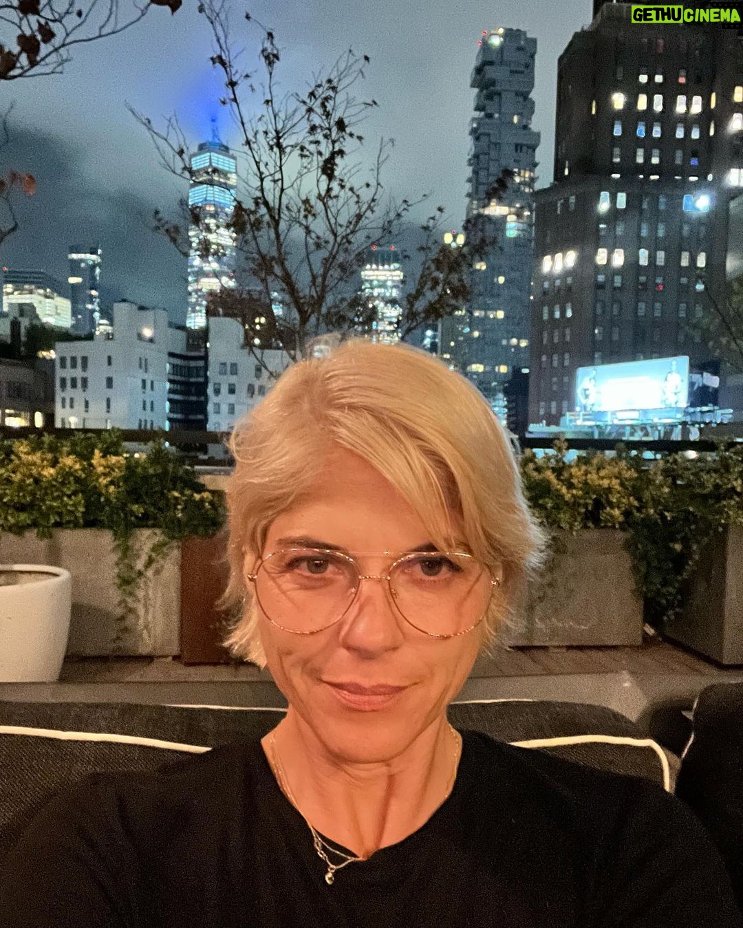 Selma Blair Instagram - NY. Tea. Terrace. Scout. Happy.