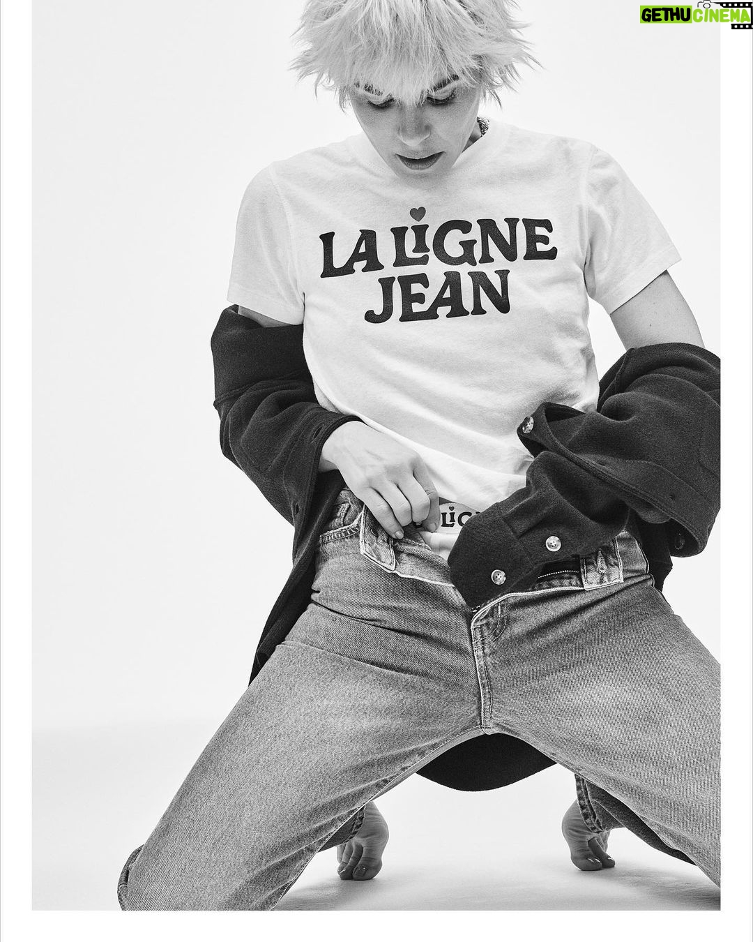 Selma Blair Instagram - Felicitations! @lalignenyc π I could not be prouder to be here in your denim La launch π. Sometimes you get a perfect day. A perfect group. A perfect fit π. La Ligne is something I truly live in and love. And now to have denimβ¦π Brava ladies! I love you. Image Descriptions: Image one: Selma has short blonde hair and wears black jeans, black heels, and a brown long sleeve top. Image two: Black and white image of Selma posing with her cane. She wears jeans, heels, and a button down top Image three: Selma wears a button down, black jeans and loafers. She is leaning on a couch that is laying on its side. Image four: Black and white image of Selma laying on a couch. Image five: Selma wears a blue and red striped sweater and loose blue jeans. She is standing with one hand on her face. Image six: Black and white image of Selma. She is wearing a striped shirt and is standing next to a stool with one foot on it. Selma holds a hat in her hand. Image seven: Selma wears a La Ligne graphic T-shirt and jeans. She is shown buttoning up the jeans.