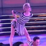Selma Blair Instagram - What a night! Every dancer had me cheering and smiling. And I had plenty of smiles for our jive too! What an incredible feeling to run and dance, holding my partners hand, only to break free for a signature baby Selma cartwheel 🤸‍♀️. The real personal victory for me was still being able to continue when I lost some control of my left leg towards the end. I cried for a moment after with frustration because I was so prepared. I know the dance! ... But my body did what bodies can do (especially with MS) and the show went on. With miles of smiles. Thank you @sashafarber1 for breaking us out of jail and taking me on the run! And to everyone who watched and voted! Big week ahead. Onward team!!! 🤸‍♀️🤸‍♀️🤸‍♀️.