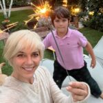 Selma Blair Instagram - 💛🌕🐻🎂🎈 The kid is ELEVEN And I love him the biggest love. Oceans. Happy birthday @kidarthursaint
