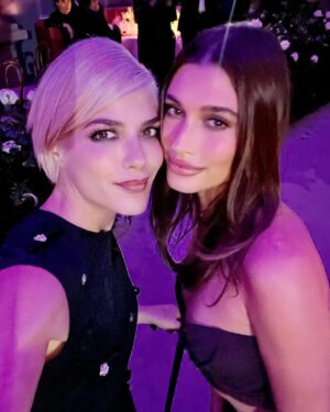 Selma Blair Instagram - Walking through the iconic space of the Academy Museum breathed a new awe and admiration of our cinematic and artistic productions, our history and future. A truly enchanting evening. And powerful. Thank you @academymuseum #AcademyMuseumGala