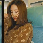 Seohyun Instagram - 다녀올게🤎