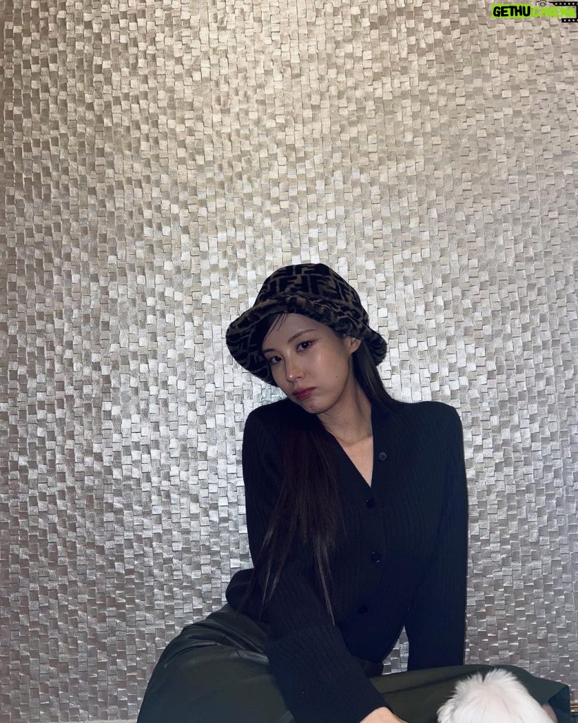 Seohyun Instagram - 🐻