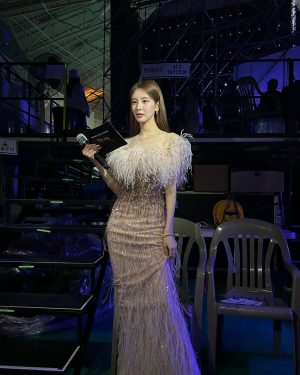 Seohyun Instagram - TMA🎤🖤💋
