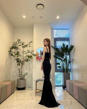 Seohyun Instagram - TMA🎤🖤💋