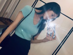 Seohyun Instagram - 무슨 말이 더 필요해 너희가 최고야 샤이니야👍
OOTD : 누가봐도 샤이니 콘서트가는사람👕🦋💎🐬🎽